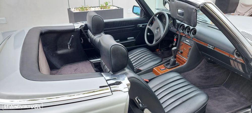 Mercedes-Benz SL 280 - 17