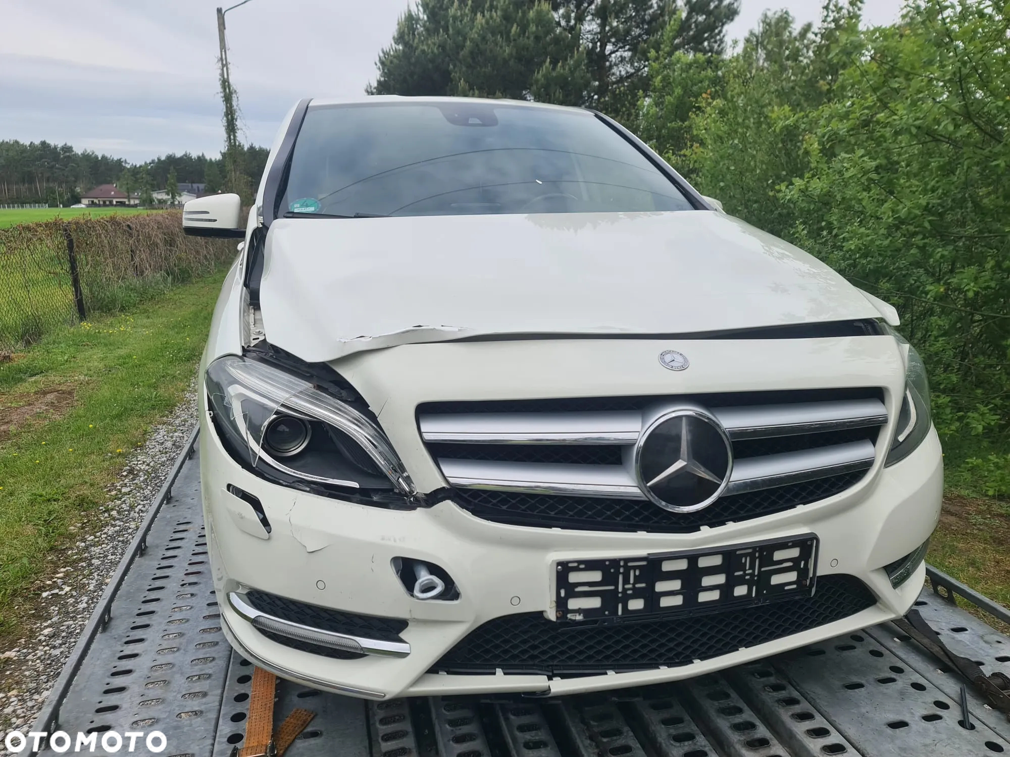 Mercedes-Benz Klasa B 180 BlueEFFICIENCY Edition Style - 4