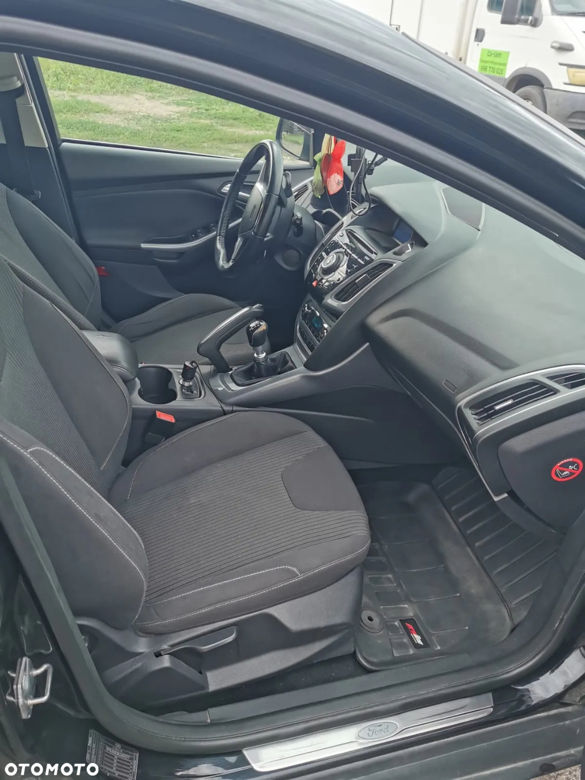 Ford Focus - 9