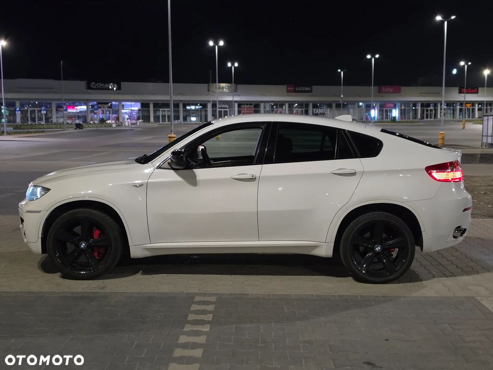 BMW X6 - 14