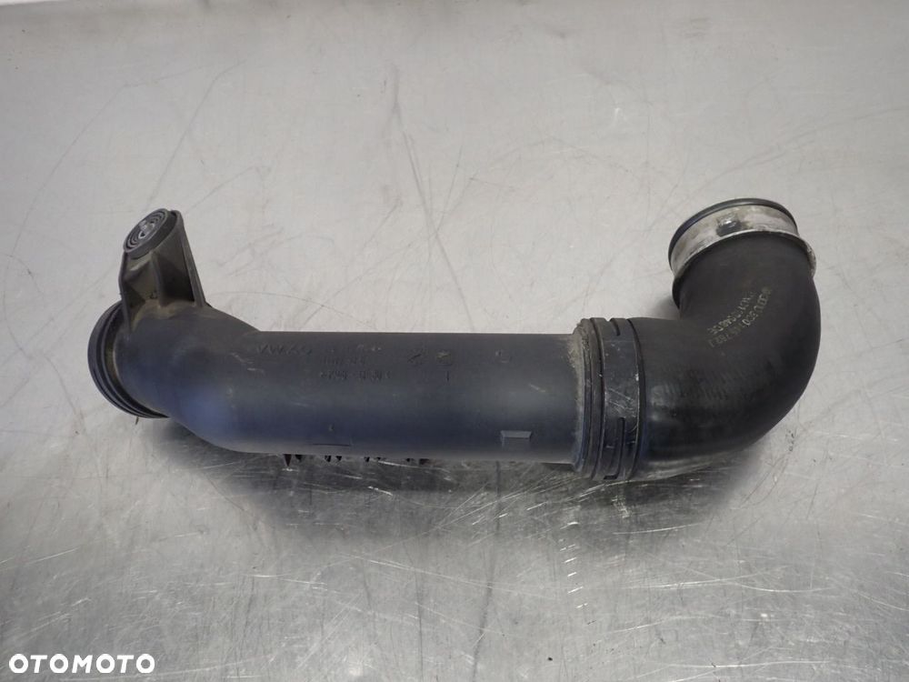 PRZEWÓD DOLOTU POWIETRZA AUDI A3 8P 3C0145770B 3C0145762J - 1