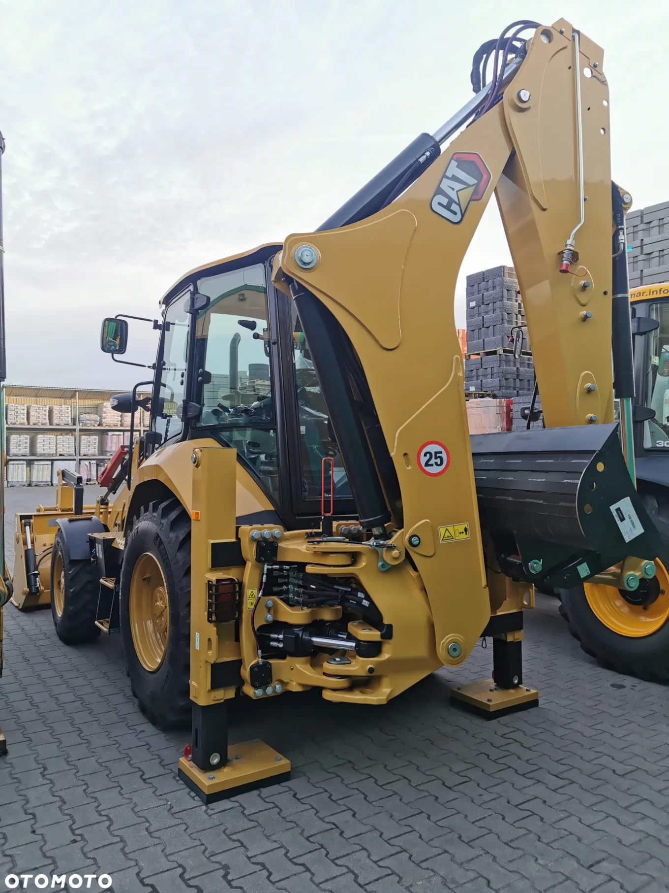 Caterpillar Caterpillar CAT 432F2 2021r łyżka skrętna 2700mth - 36