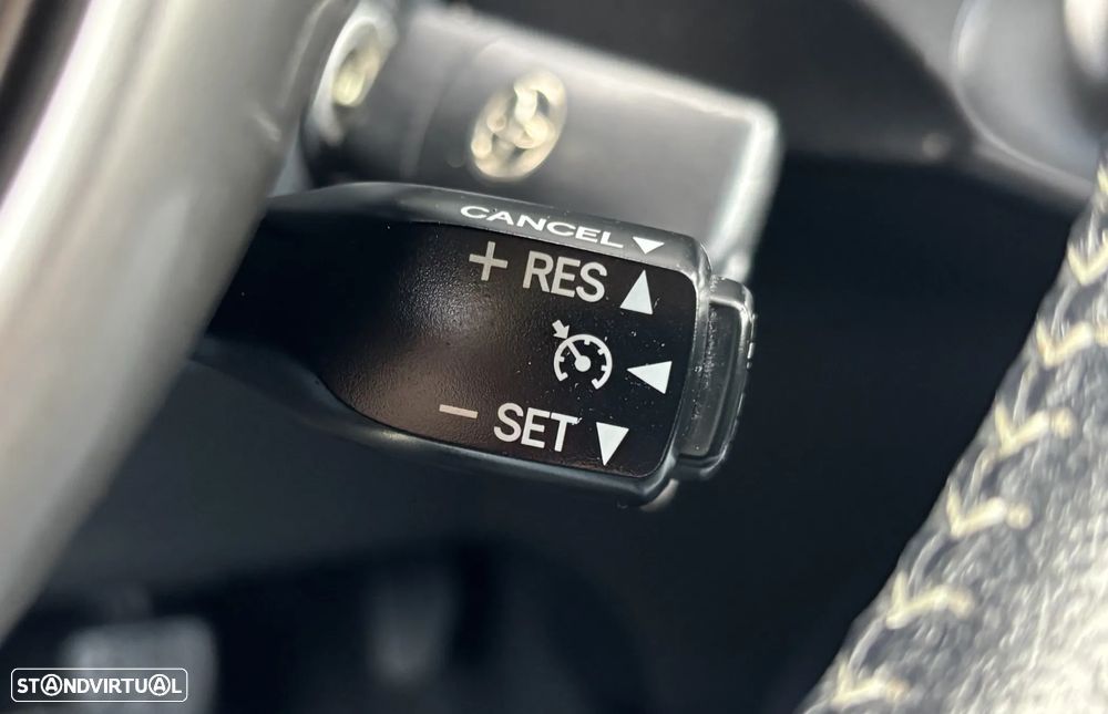 Toyota Yaris 1.4 D-4D Comfort+P.Style - 21