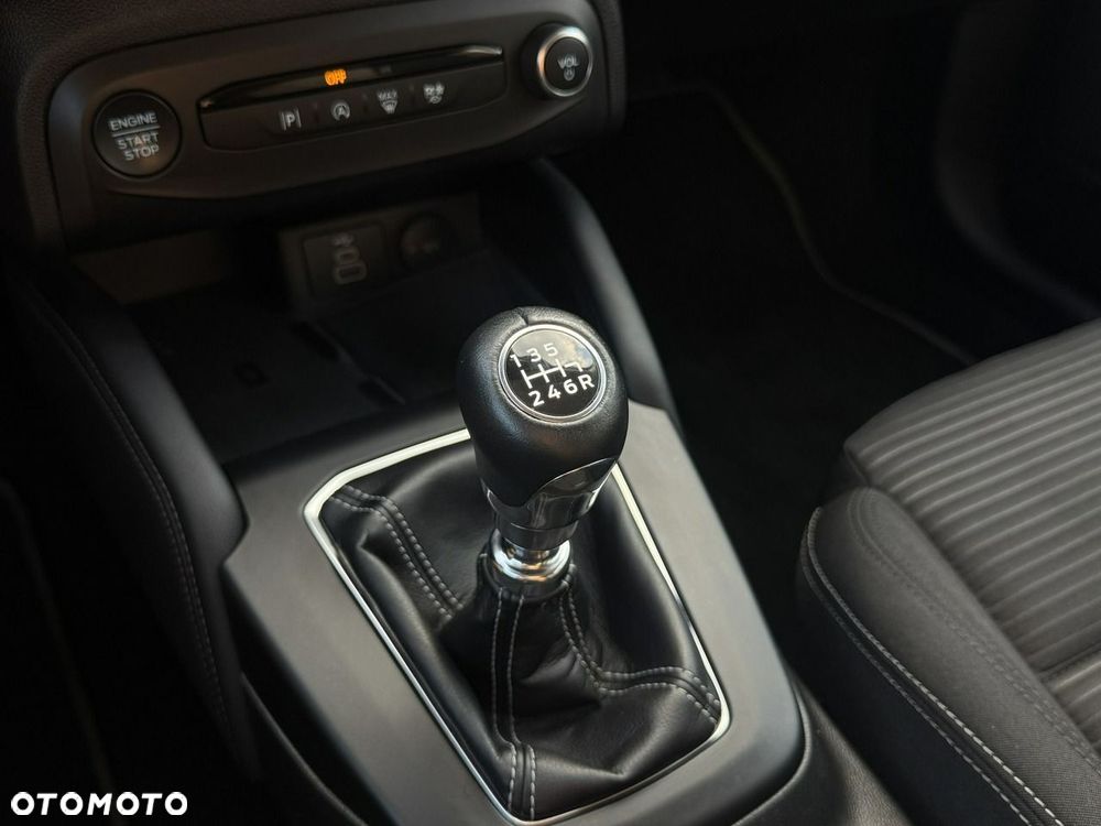 Ford Focus 1.0 EcoBoost mHEV Titanium X - 28