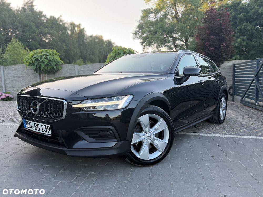 Volvo V60 Cross Country D3 Geartronic Momentum - 9