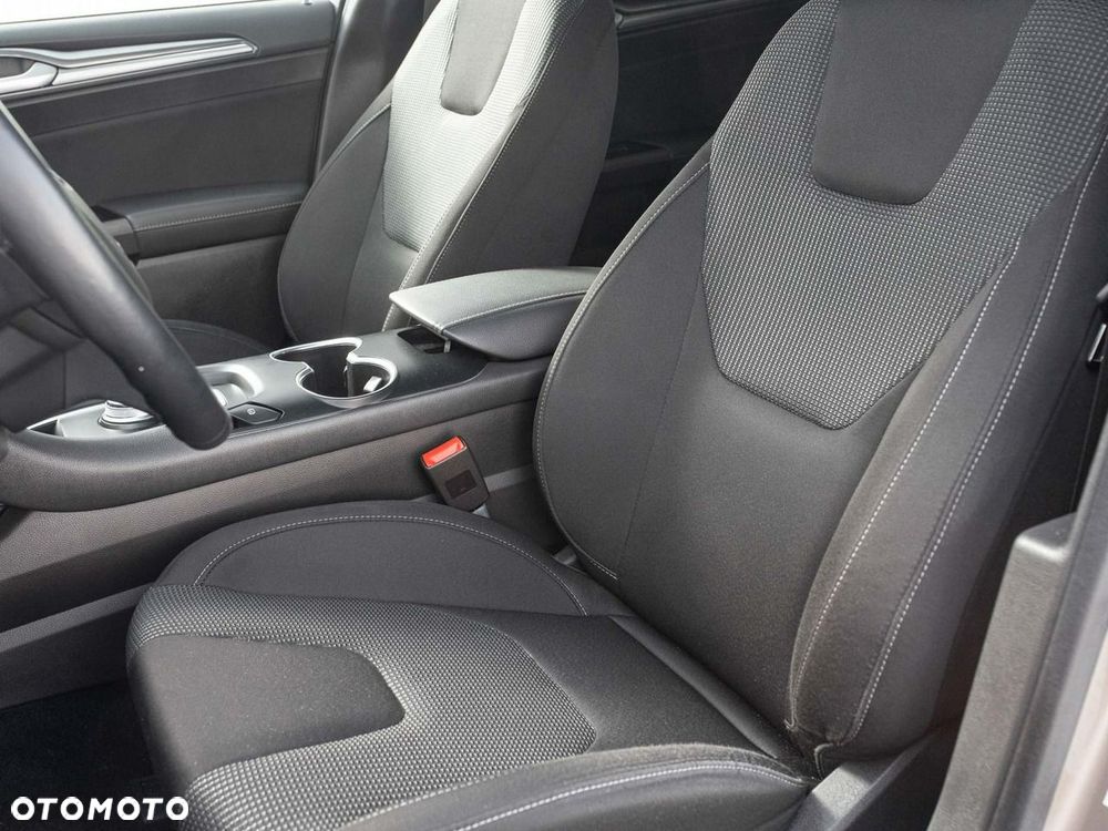 Ford Mondeo 2.0 EcoBlue Titanium AWD - 12
