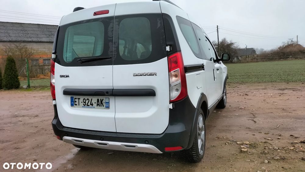 Dacia Dokker dCi 90 Stepway Celebration - 9