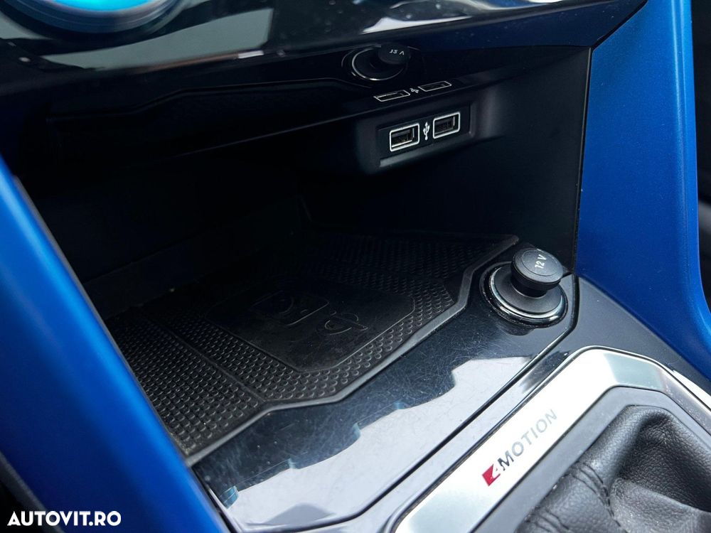 Volkswagen T-Roc - 33