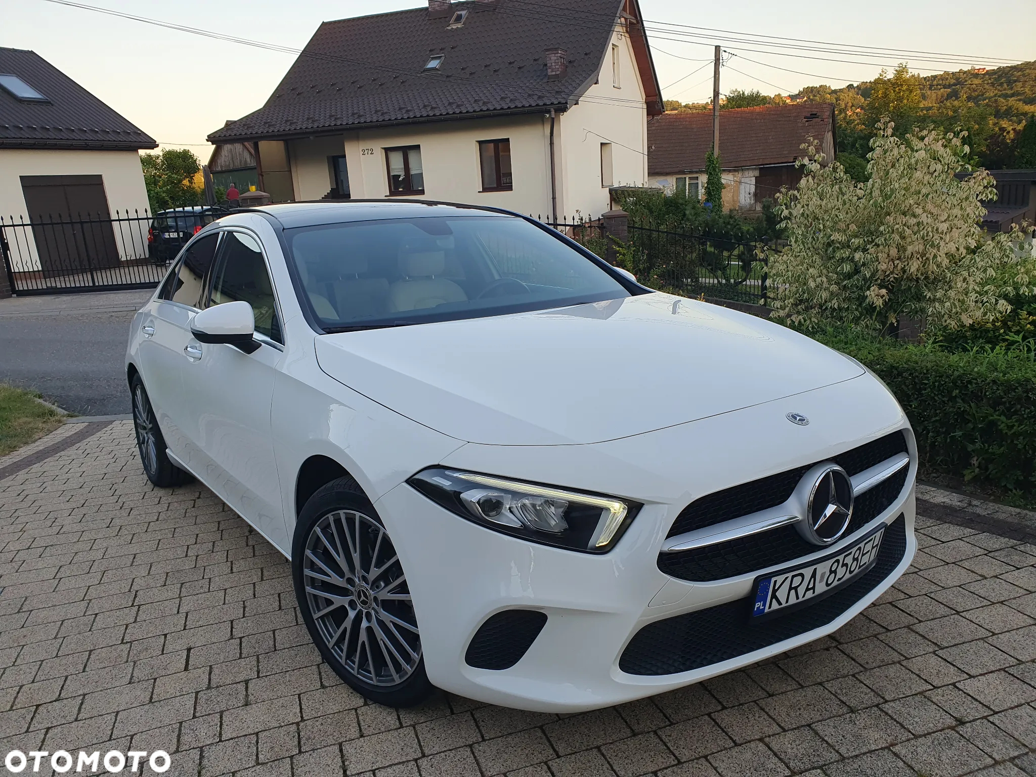 Mercedes-Benz Klasa A 220 4-Matic Style 7G-DCT - 5