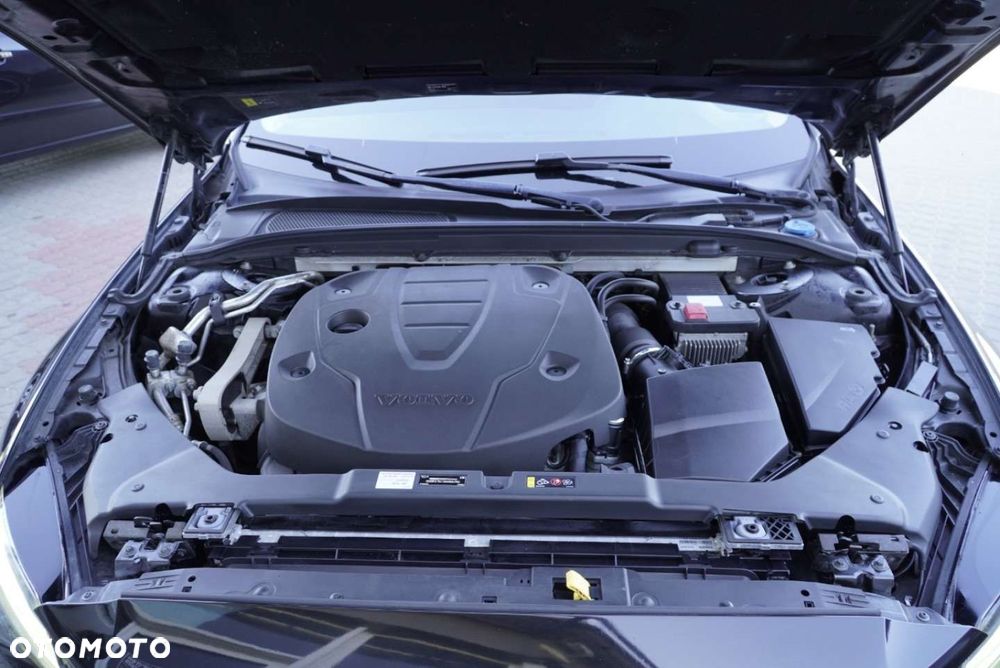 Volvo V60 D4 Geartronic Momentum Pro - 31