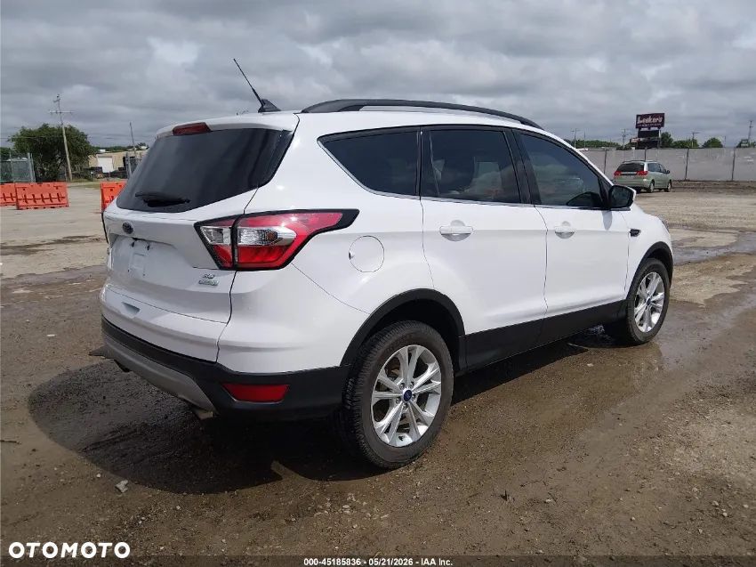Ford Escape - 6