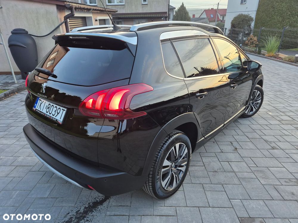 Peugeot 2008 PureTech 110 GPF Stop&Start EAT6 Allure - 3