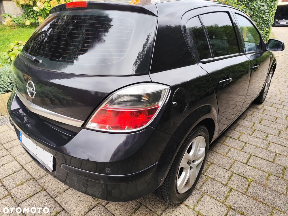 Opel Astra - 4