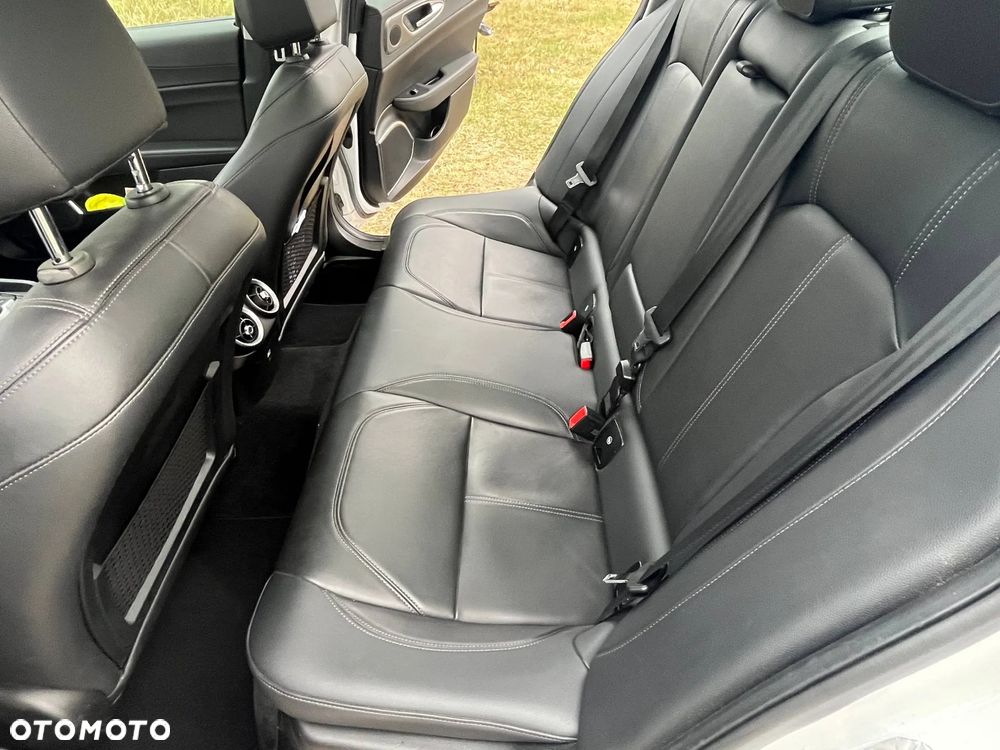 Alfa Romeo Giulia 2.0 Turbo Veloce - 16