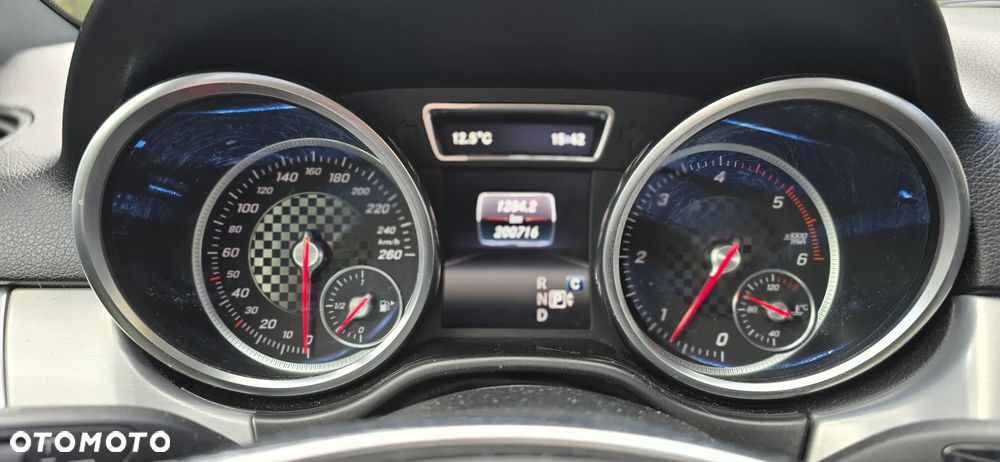 Mercedes-Benz GLE 250 d 4-Matic - 6