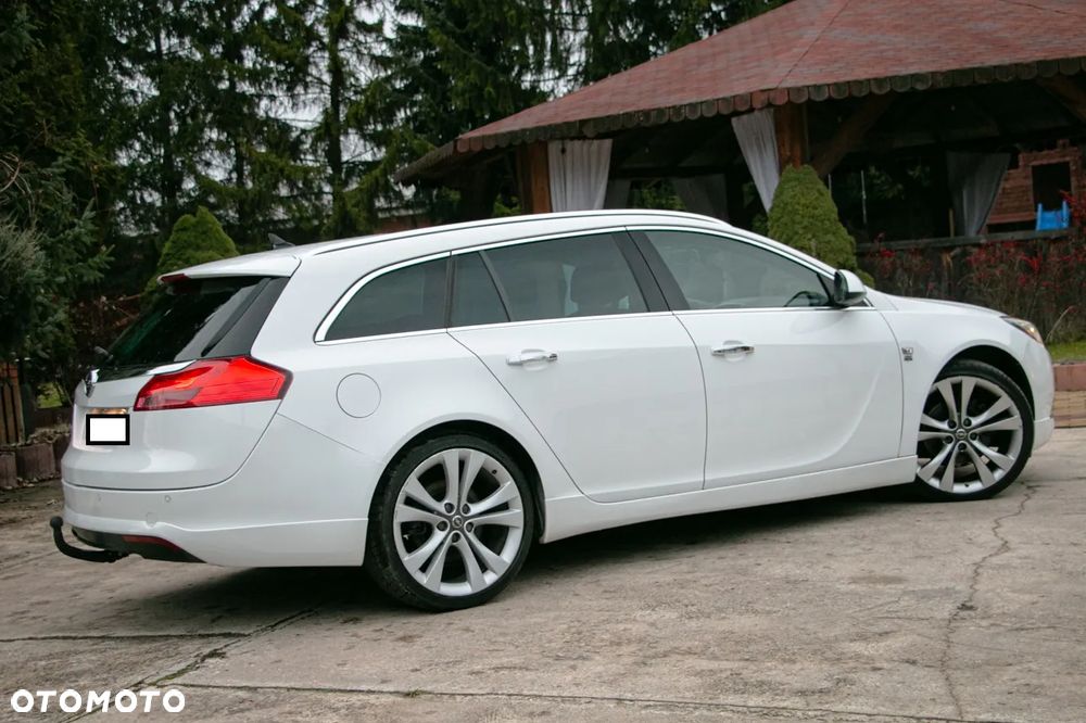 Opel Insignia 2.0 CDTI - 12
