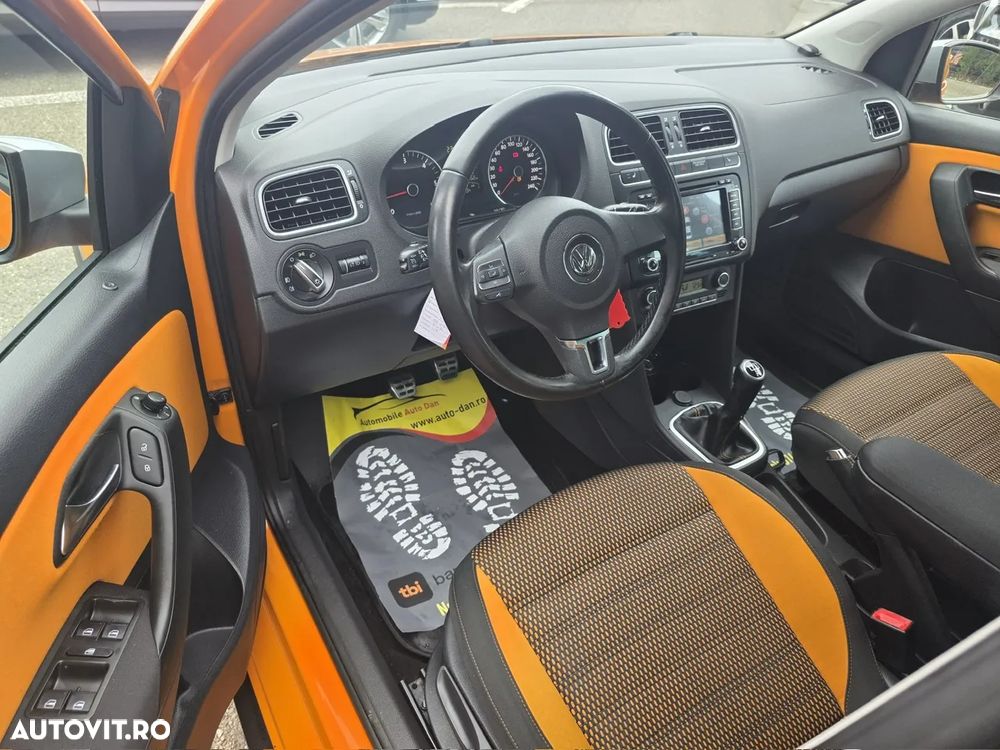 Volkswagen Polo 1.6 TDI Blue Motion Technology Highline - 6