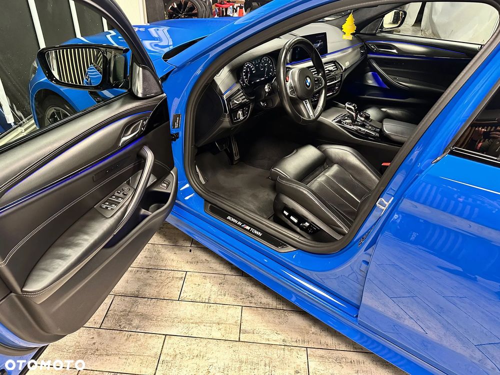 BMW M5 Competition - 18