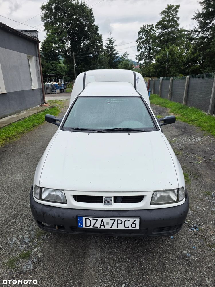 Seat Inca - 2