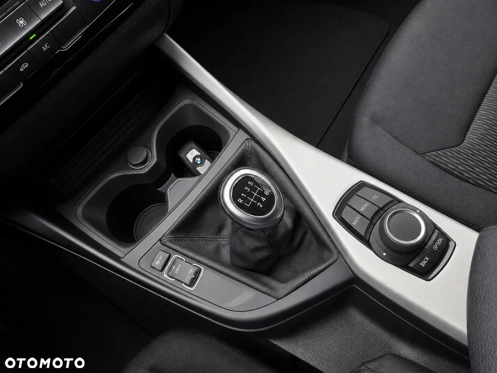 BMW Seria 1 116i Urban Line - 12