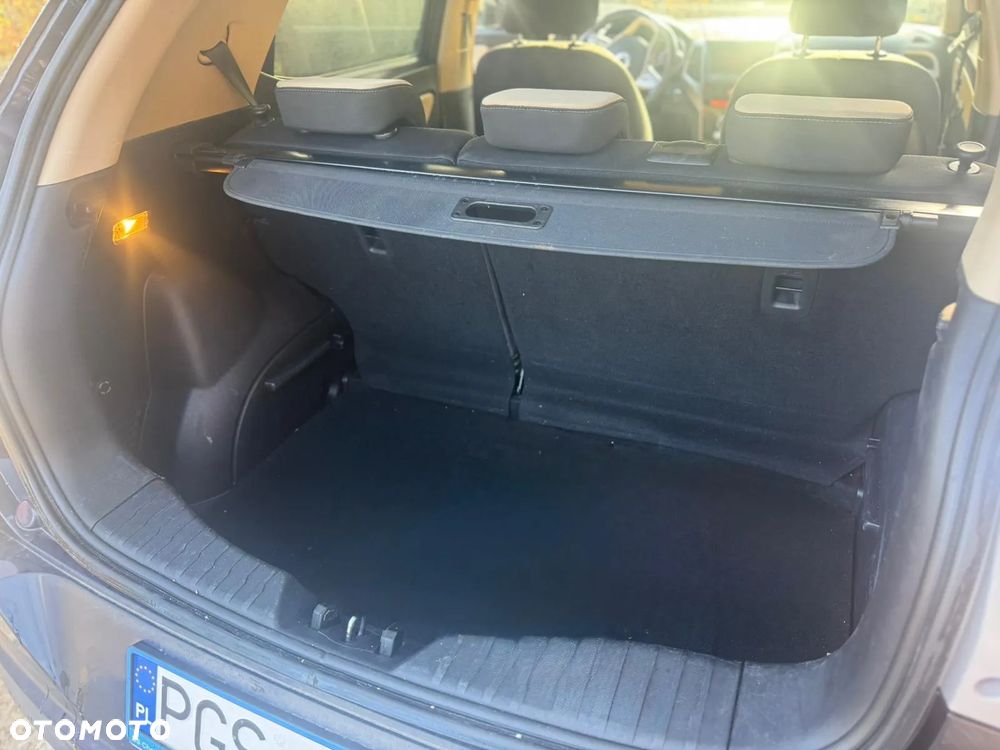 SsangYong/KGM Tivoli 1.6 D Crystal - 6