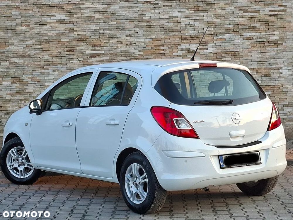 Opel Corsa 1.2 16V Color Edition - 5