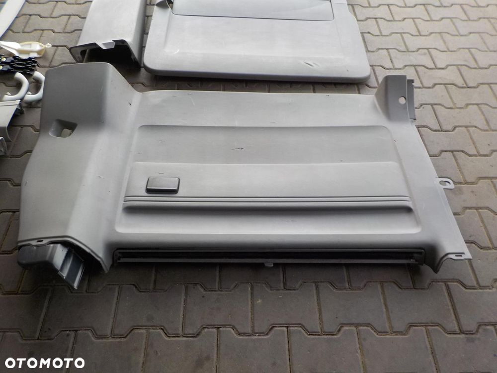 VW T5 T6 MULTIVAN CARAVELLE ŚRODEK TAPICERKI WNĘTRZE KRÓTKI - 9