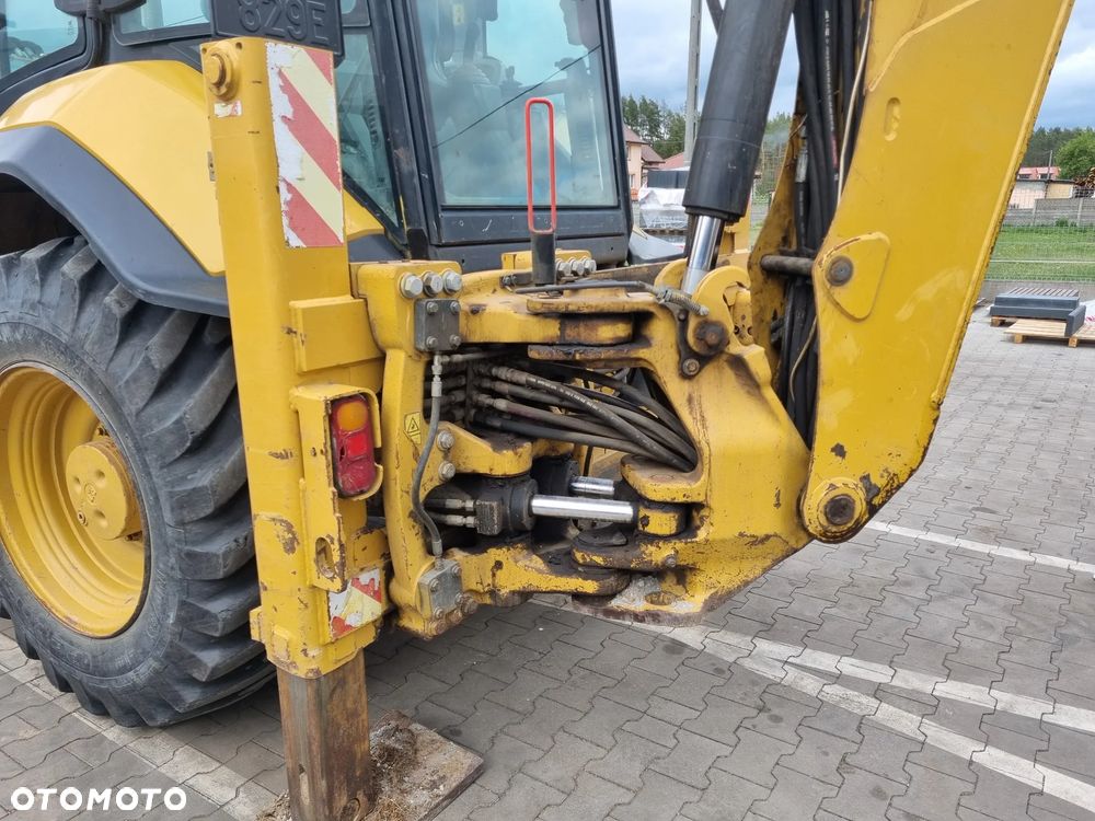 Caterpillar 444 F2 - 14