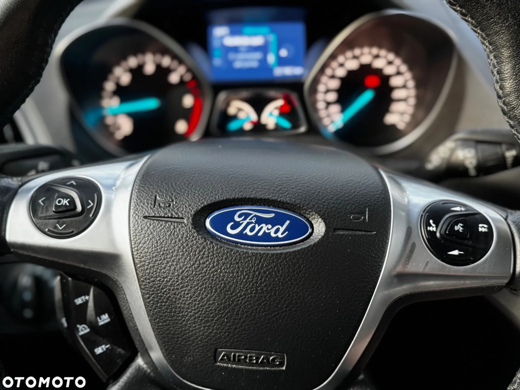 Ford Kuga 2.0 TDCi 4WD Trend - 29
