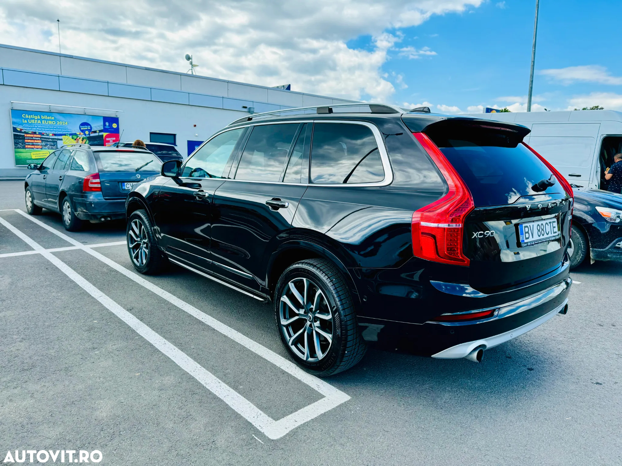 Volvo XC 90 T5 AWD Momentum - 3