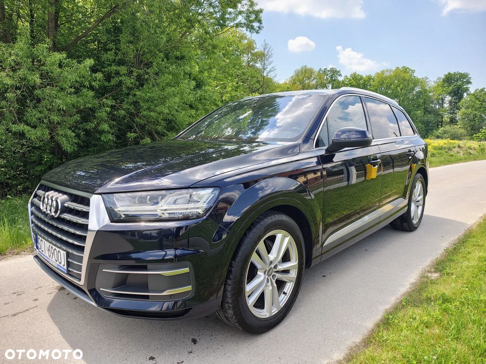 Audi Q7 - 1