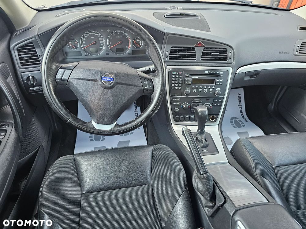 Volvo V70 2.5T AWD Edition Sport - 22