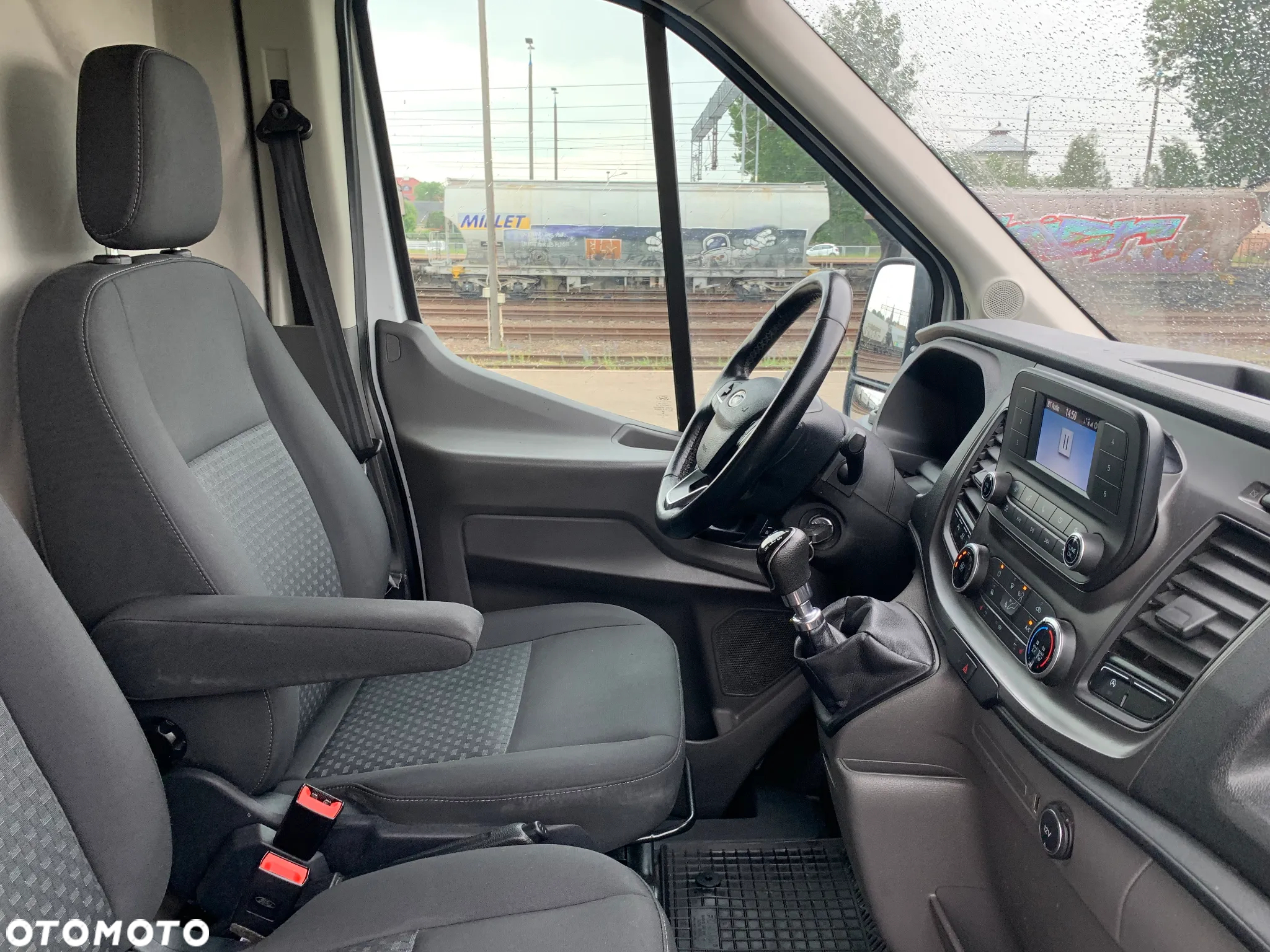 Ford Transit - 8