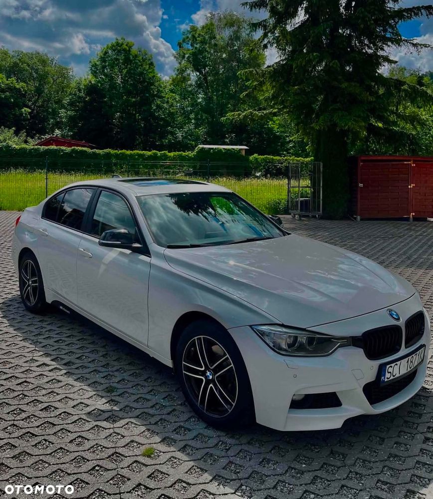 BMW Seria 3 328i - 1