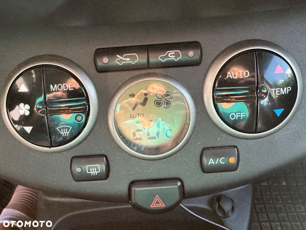 Nissan Micra 1.5 dCi Tekna - 11