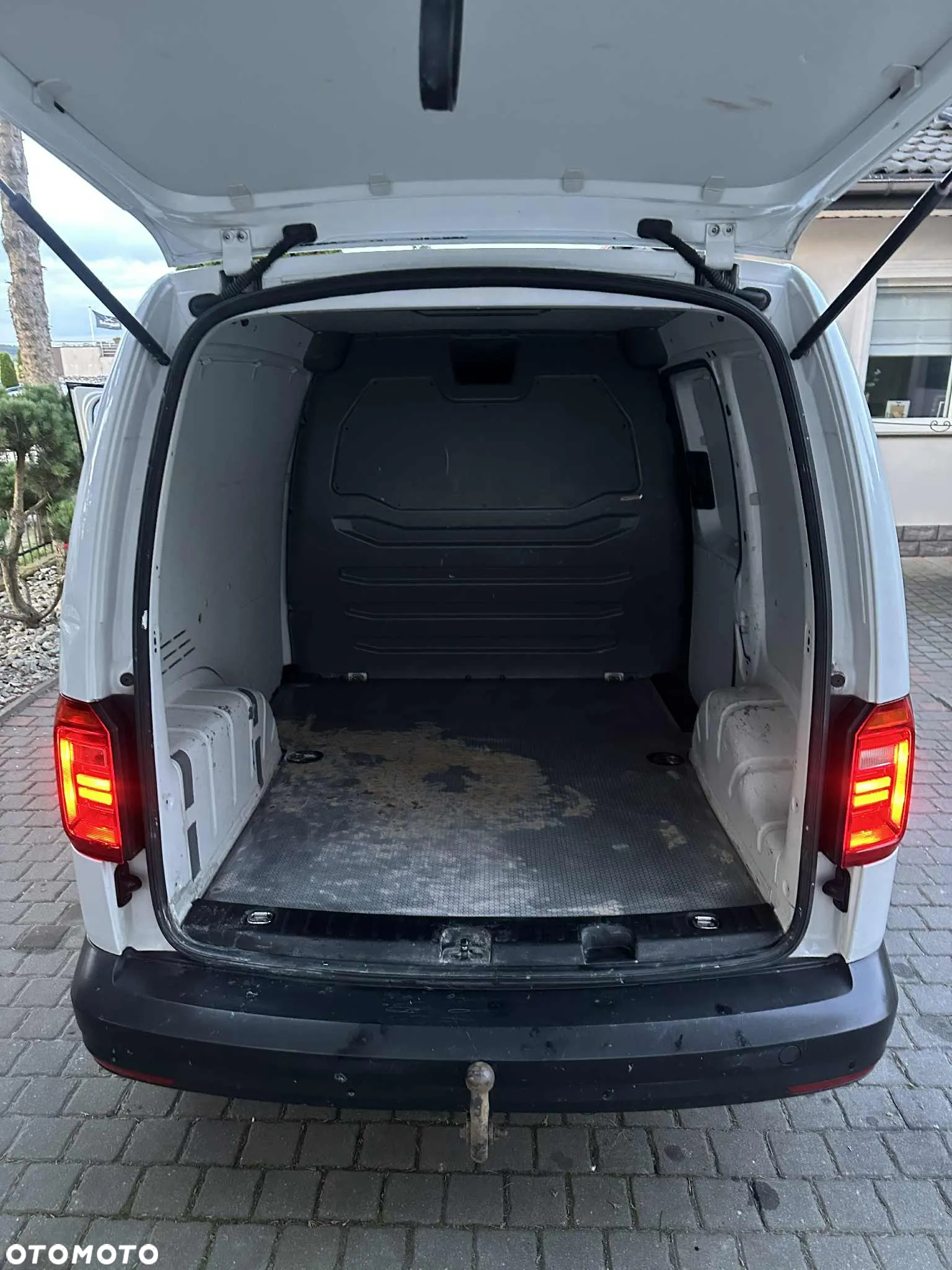 Volkswagen Caddy - 31