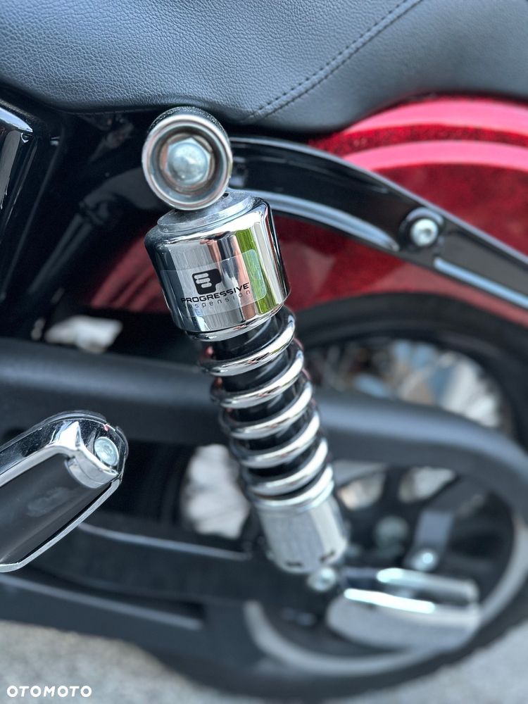 Harley-Davidson Dyna Street Bob - 8