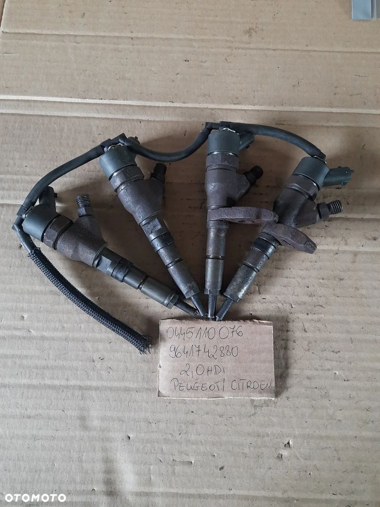 Wtryskiwacz wtrysk Peugeot Citroen 2.0 HDI 0445110076 9641742880 - 1