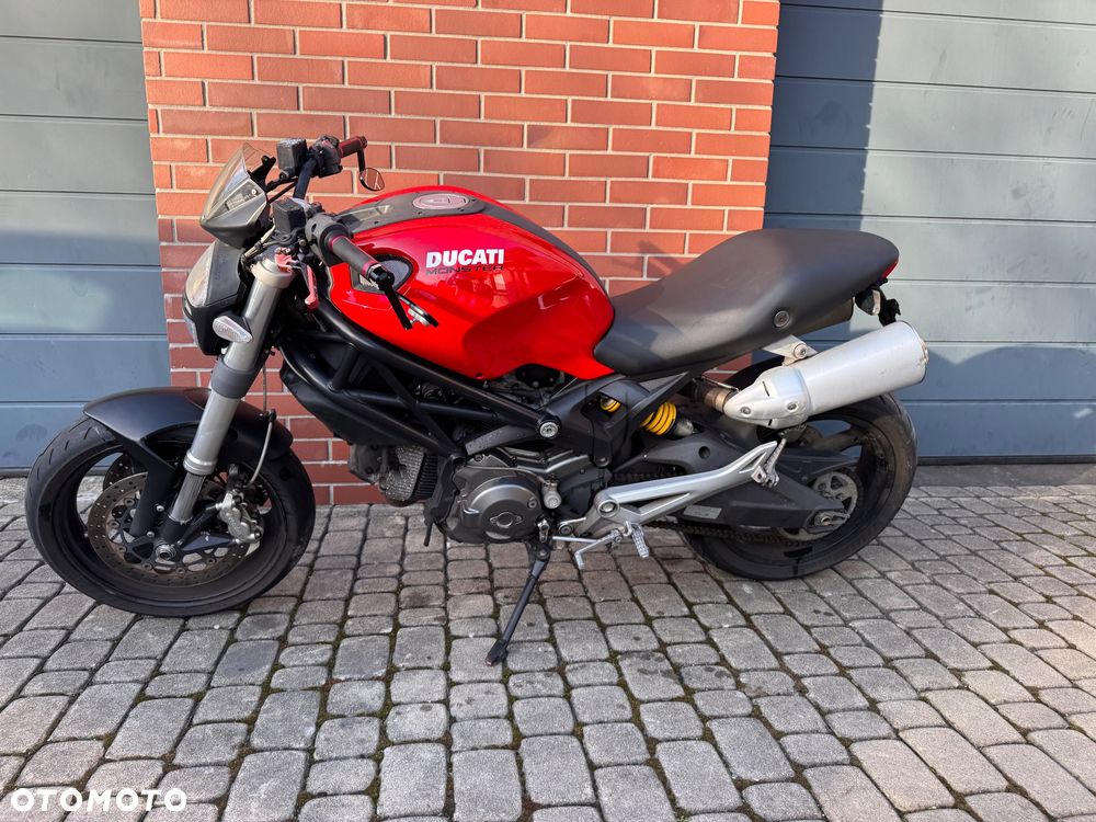 Ducati Monster - 14