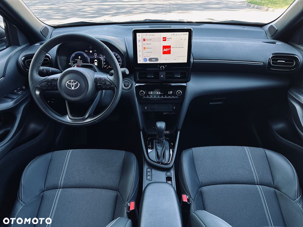 Toyota Yaris Cross Hybrid 1.5 Executive - 17