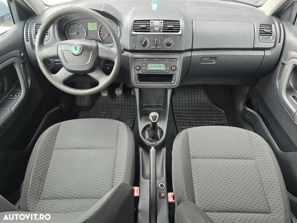 Skoda Fabia 1.2 HTP Ambiente - 5