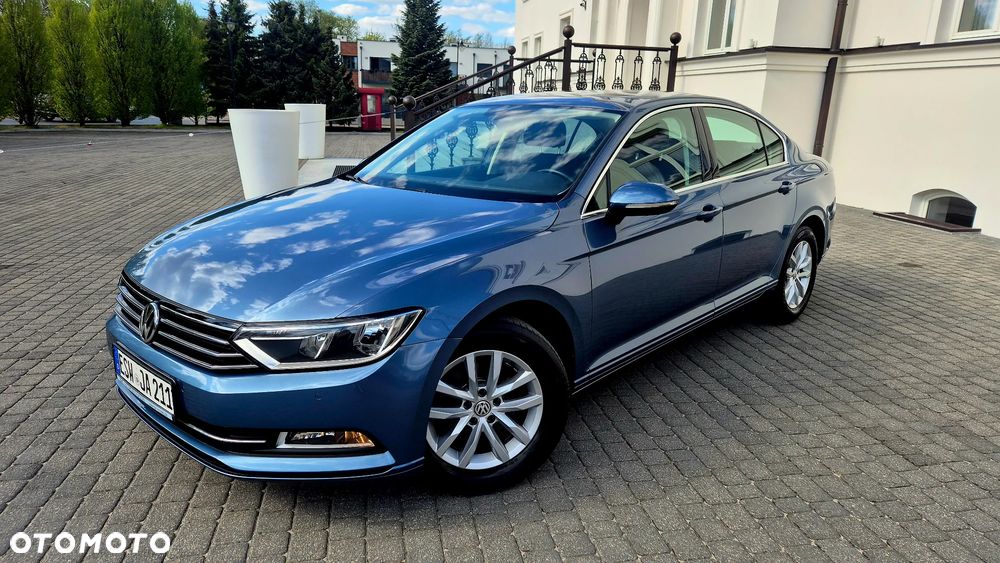Volkswagen Passat 2.0 TDI (BlueMotion Technology) Comfortline - 1