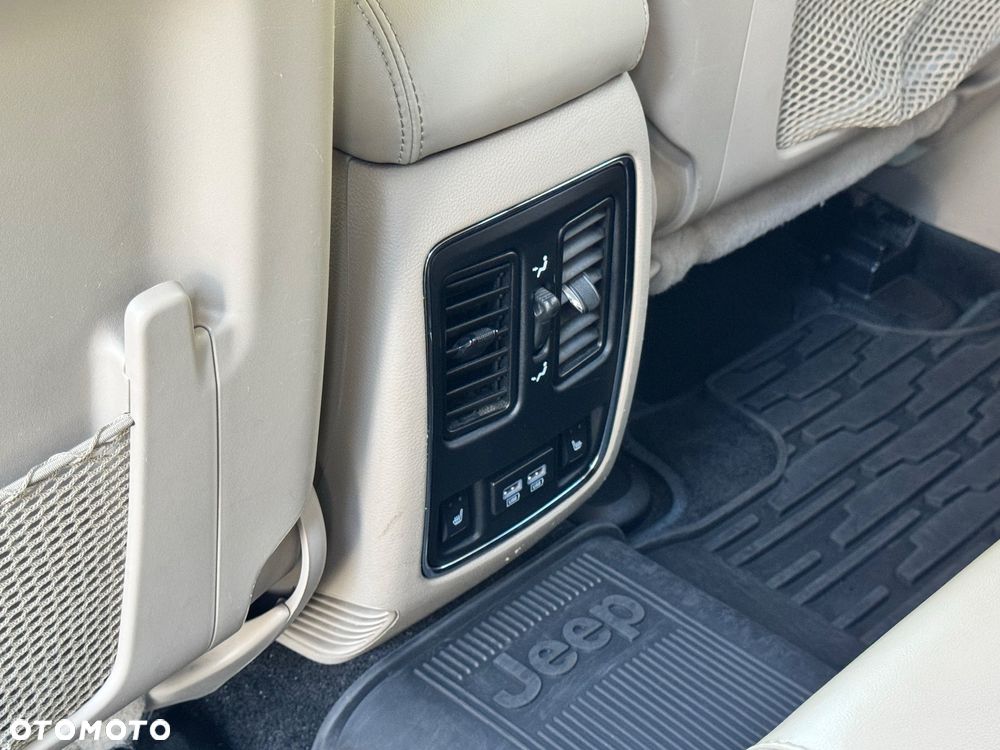 Jeep Grand Cherokee 3.0 CRD Limited - 40