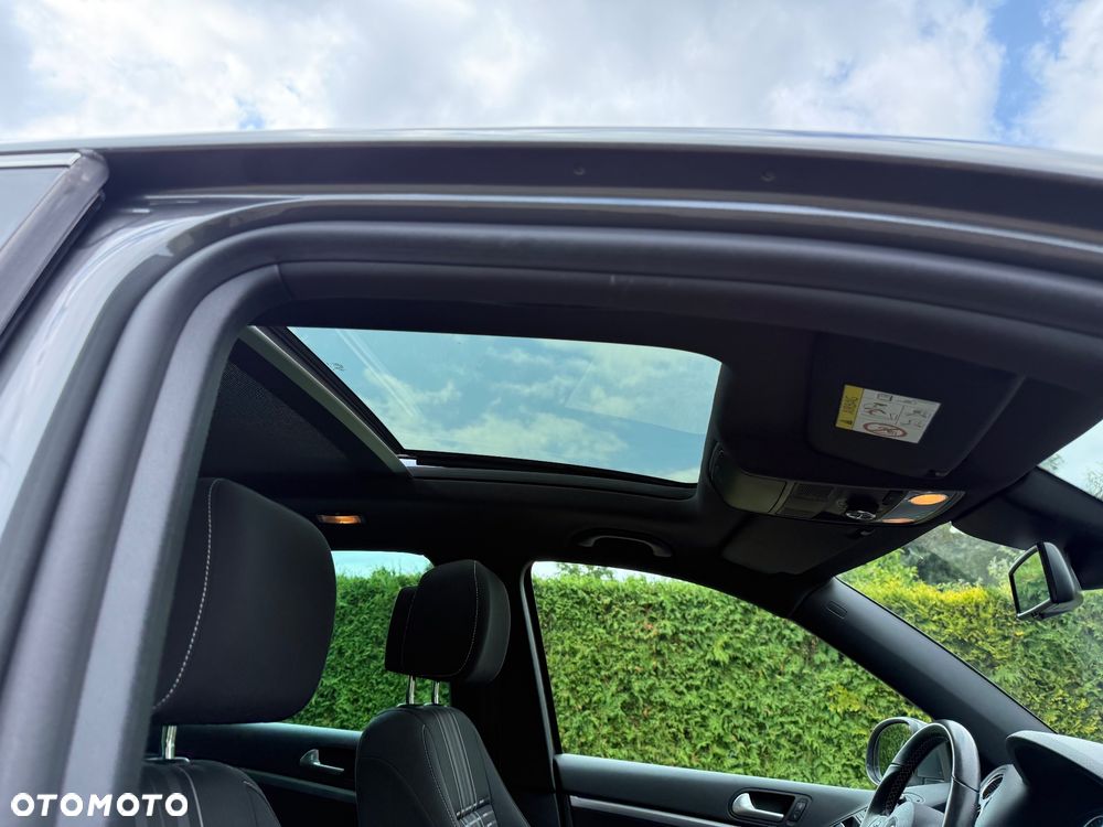 Volkswagen Tiguan 2.0 TDI SCR R-Line - 15
