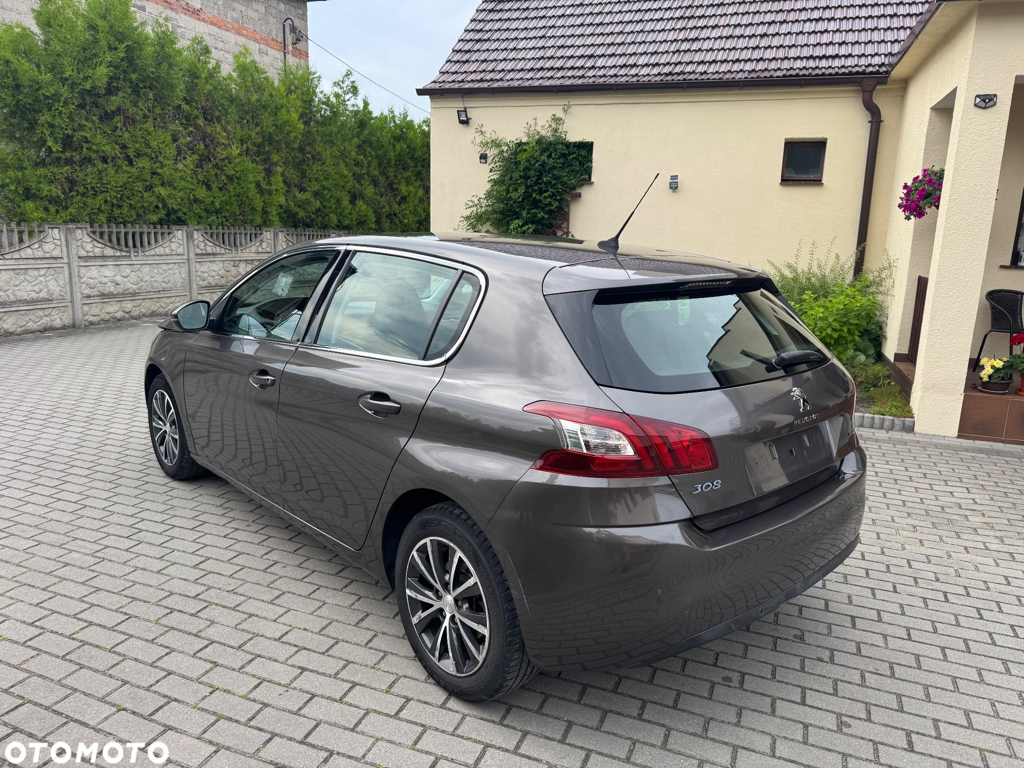 Peugeot 308 - 3