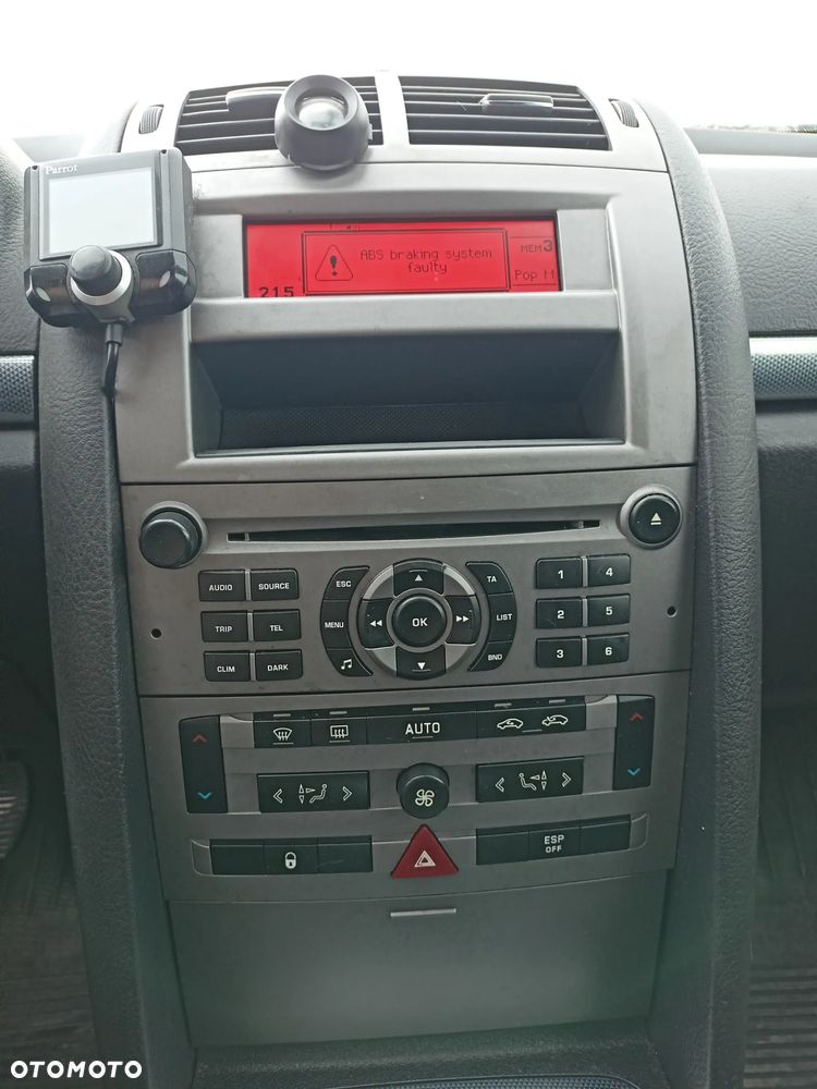 Peugeot 407 - 10