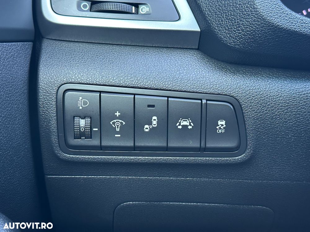 Hyundai Tucson blue 1.7 CRDi 2WD DCT Passion Plus - 27