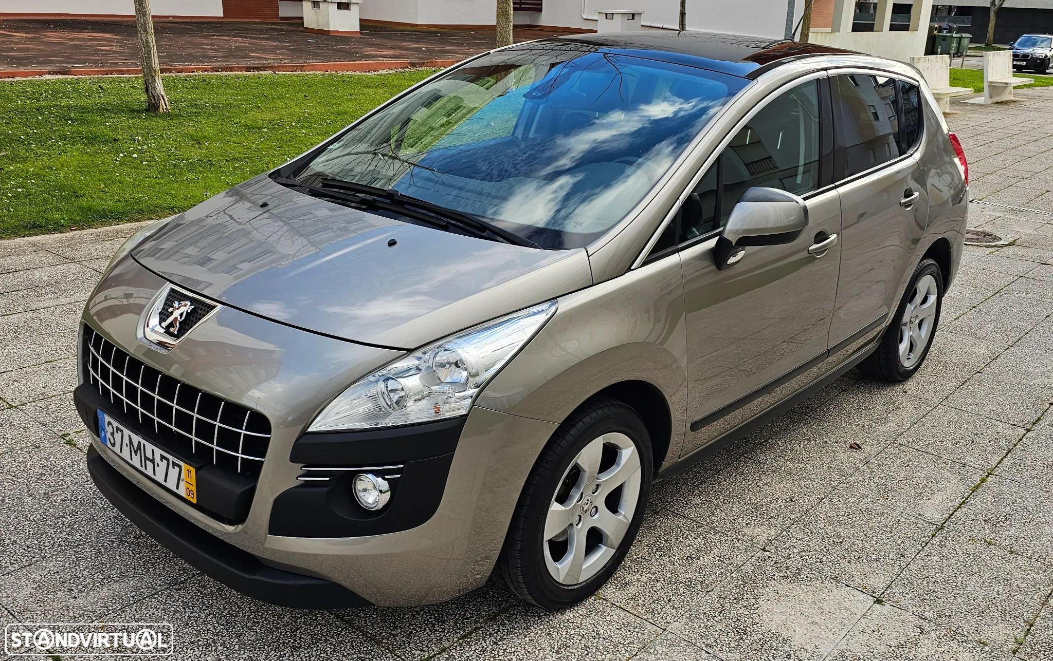 Peugeot 3008 1.6 HDi Active - 1