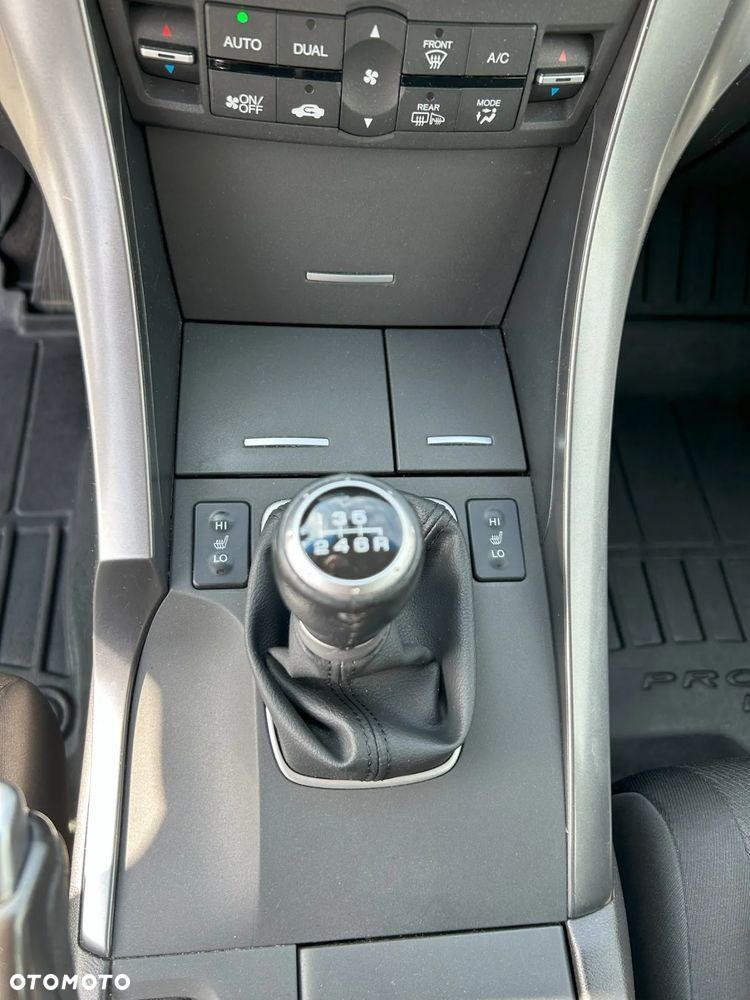 Honda Accord 2.0 Lifestyle - 21