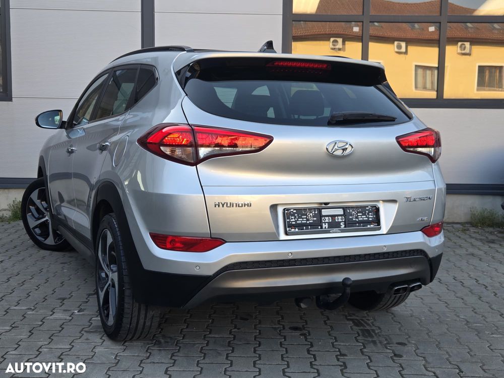 Hyundai Tucson 2.0 CRDI 4WD 6AT Luxury+ - 3